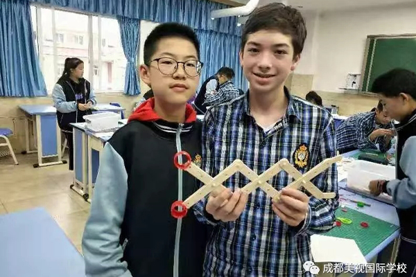 創(chuàng)新丨多元課程構(gòu)建學(xué)生成長(zhǎng)中心，讓教育發(fā)生在最佳環(huán)節(jié)！